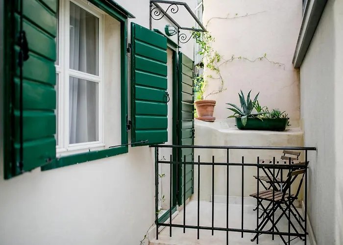 Divota Apartment Hotel